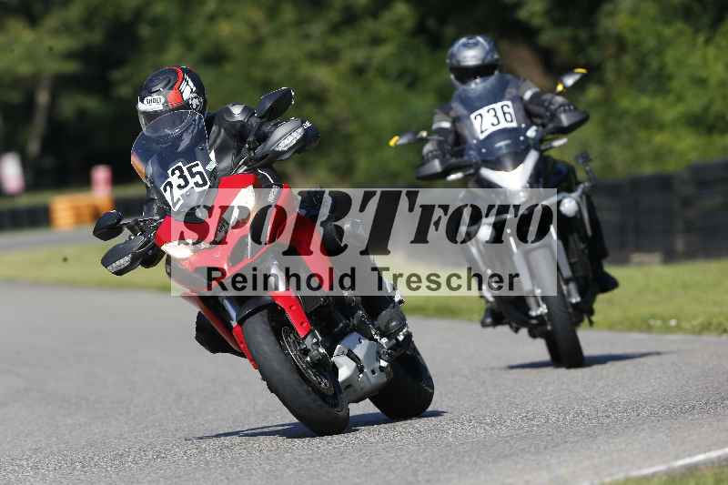 /43 08.08.2025 Discover the Bike ADR/Bike 1 gruen/235